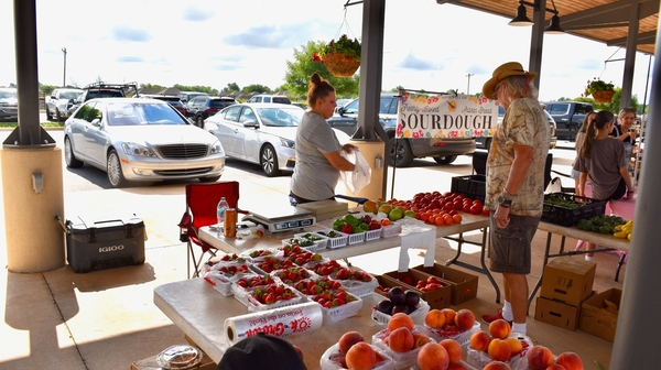 Moore Farm Market